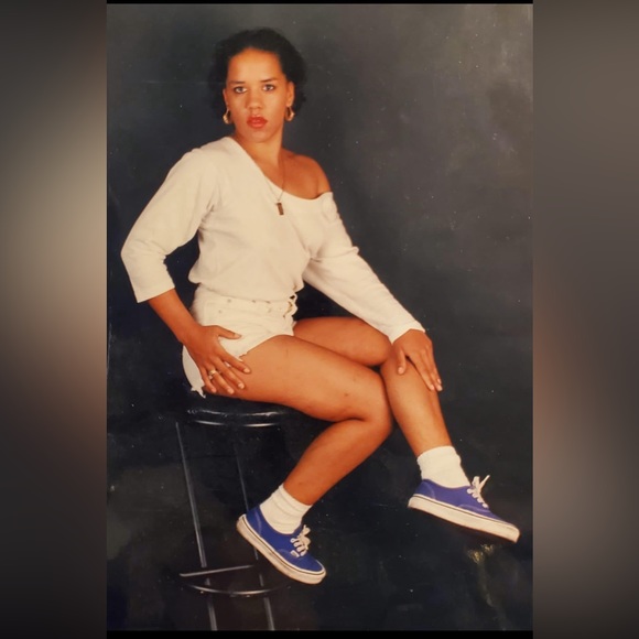 Duck The Pearls Show! It”s Official! Save The Date! Tuesday February, 6th 2024. - Picture 6 of 8